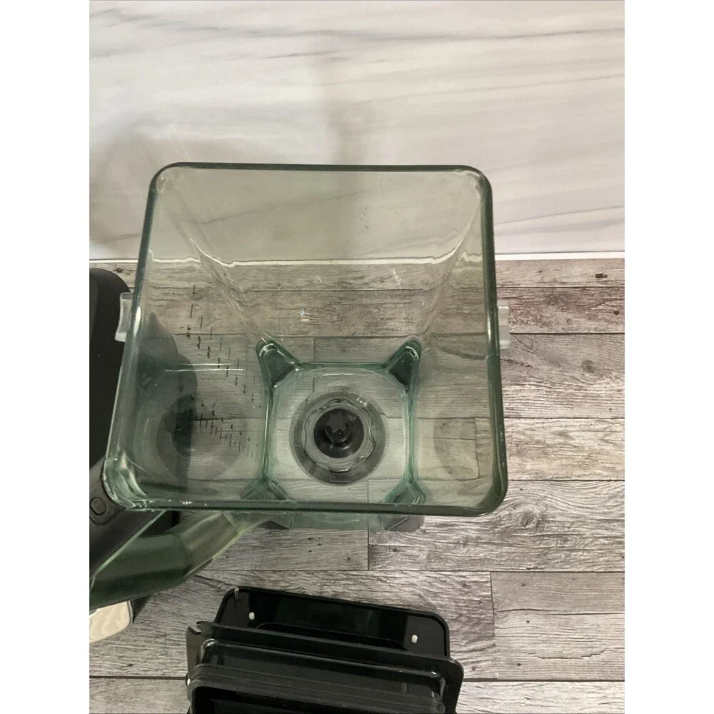 Ninja NJ600 3 Speed 1000 Watt Blender With Pulse Feature. Tested